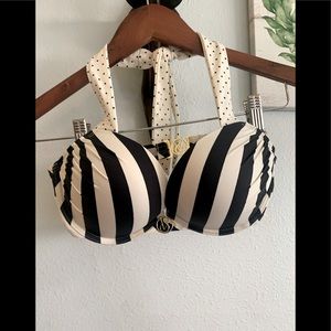 Victoria’s Secret Push Up,halter bikini top 34C